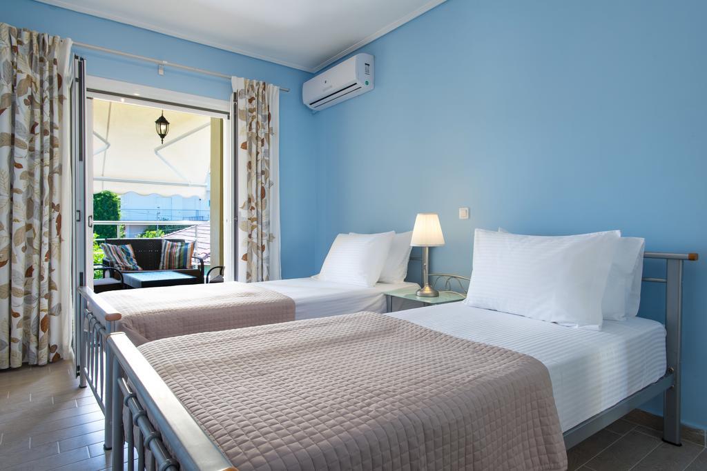 Diamante Beachfront Suites Xylokastro Eksteriør billede